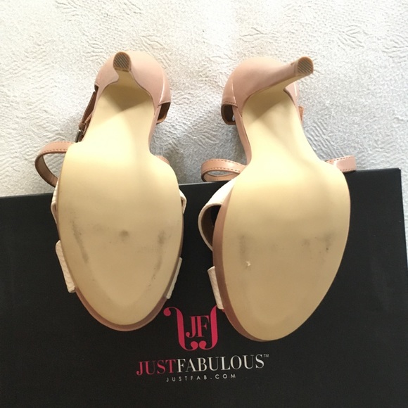 Just Fabulous size 9 shoes. Tawney design, color nude. Like new condition. - Picture 5 of 12